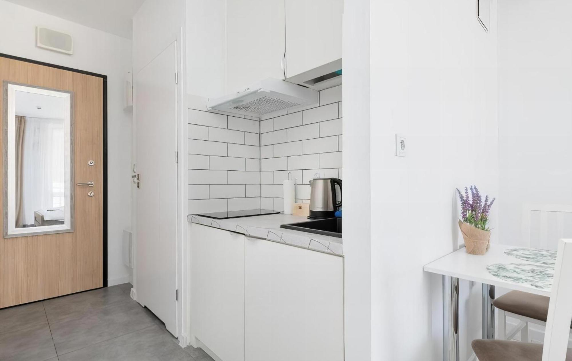Mlambert - Aparthotel Warsaw Ngoại thất bức ảnh